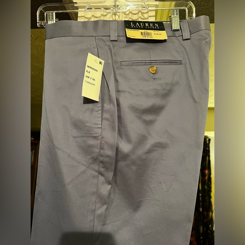 Lauren Ralph Lauren Men’s Flat Front Cotton Twill Pants in Blue